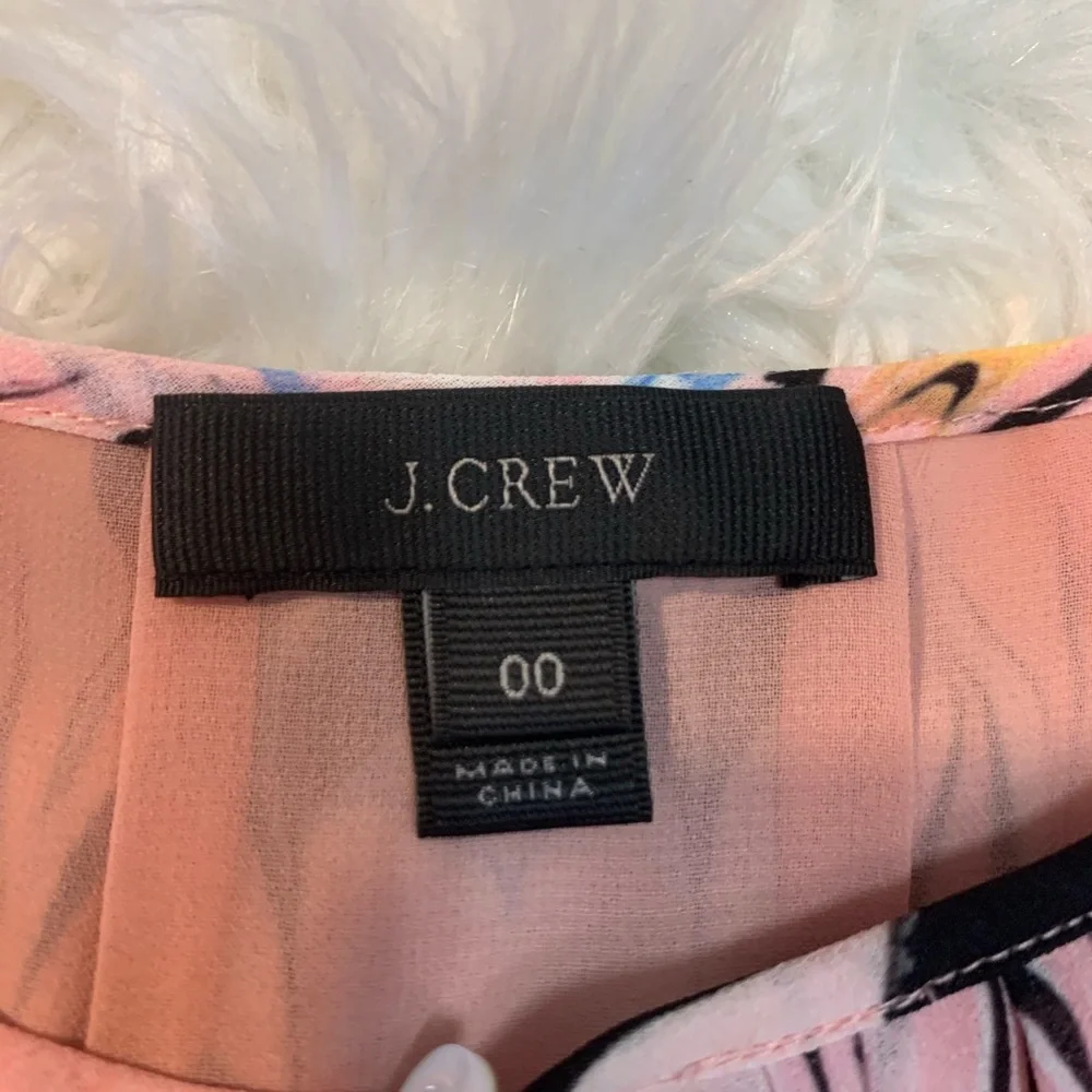 J. Crew Pink design short sleeve business casual blouse top size 00 pink